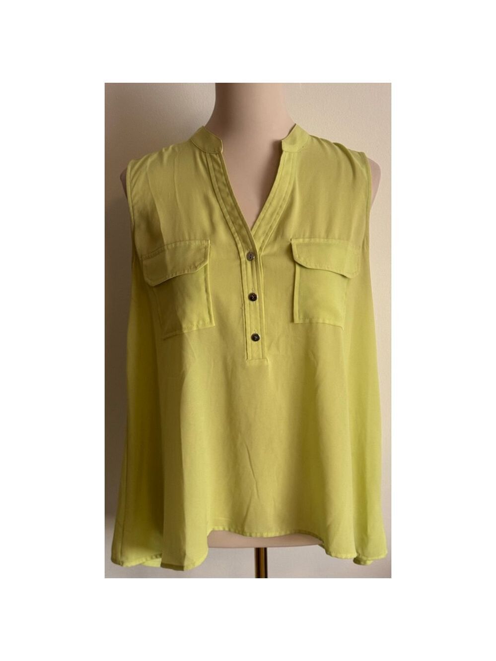 Women's Alfani Petite Lime Green Sleeveless Blouse 8P